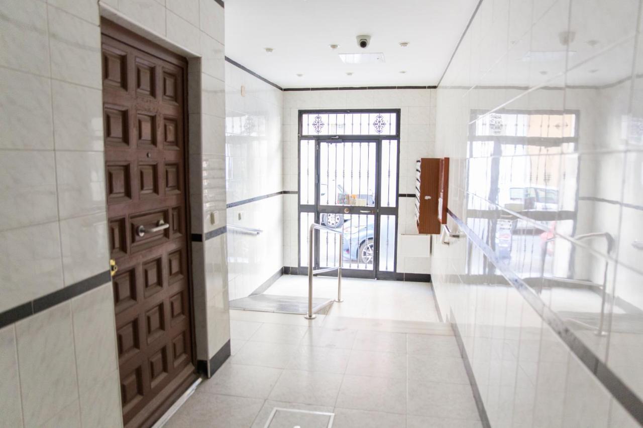 Daoiz 8 Apartment Malaga Exterior photo